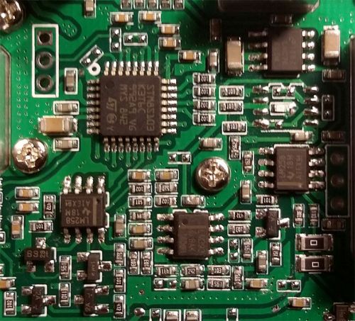 Микроконтроллер и схема АРУ канала Uplink